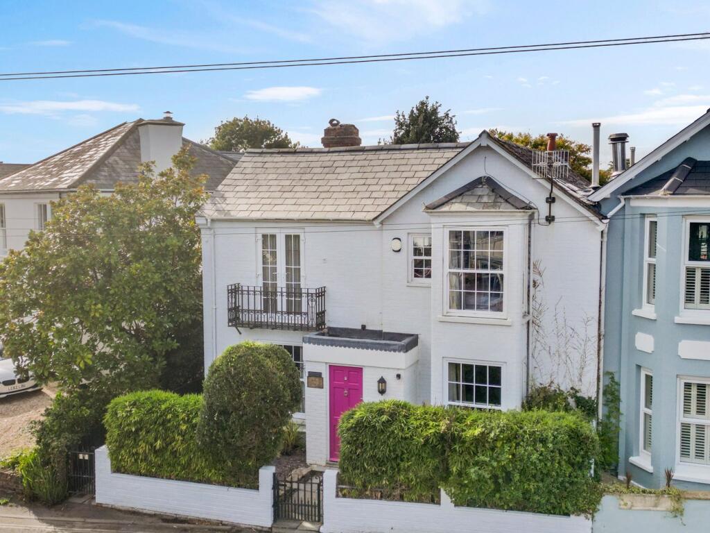 Main image of property: King's Saltern Road, Lymington, SO41