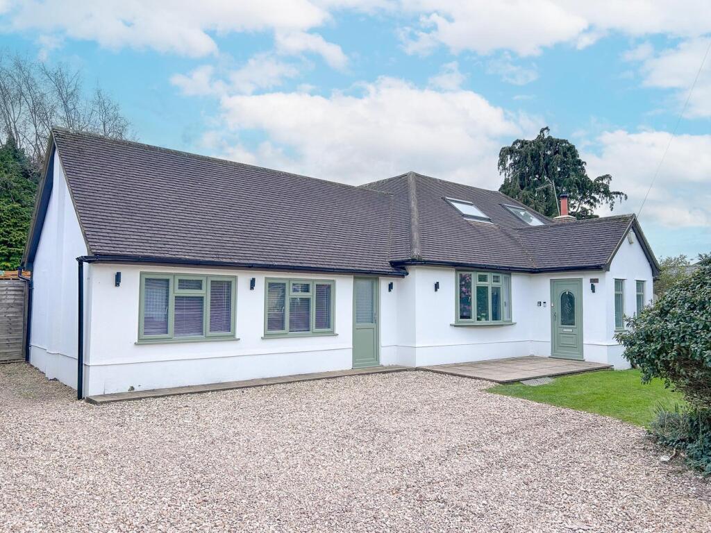 Main image of property: Danehurst New Road, Tiptoe, Lymington, SO41