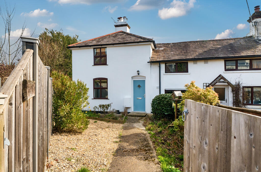 Main image of property: Lymington Road, Brockenhurst, SO42
