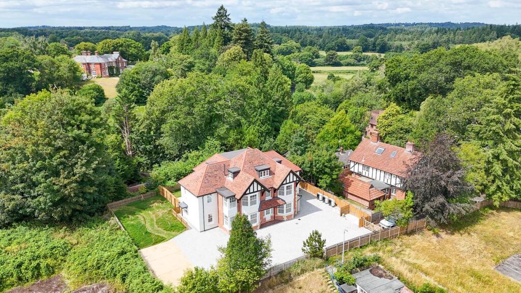 Main image of property: Pikes Hill, Lyndhurst, SO43