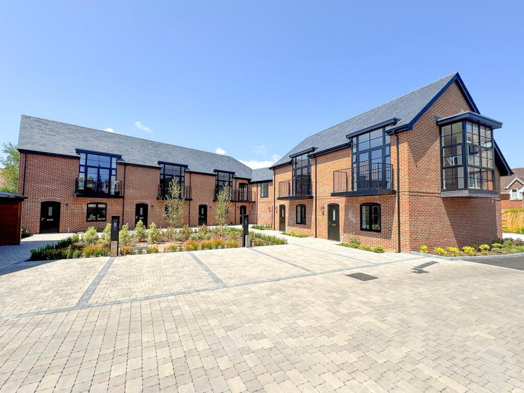 Main image of property: Connaught Place, Brockenhurst, SO42