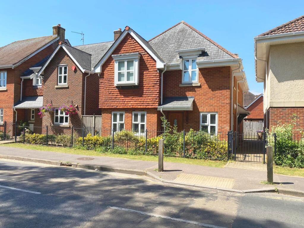 Main image of property: Brookley Road, Brockenhurst, SO42