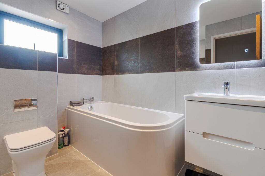 Additional property image - Nuthatch Close, Ferndown, BH22