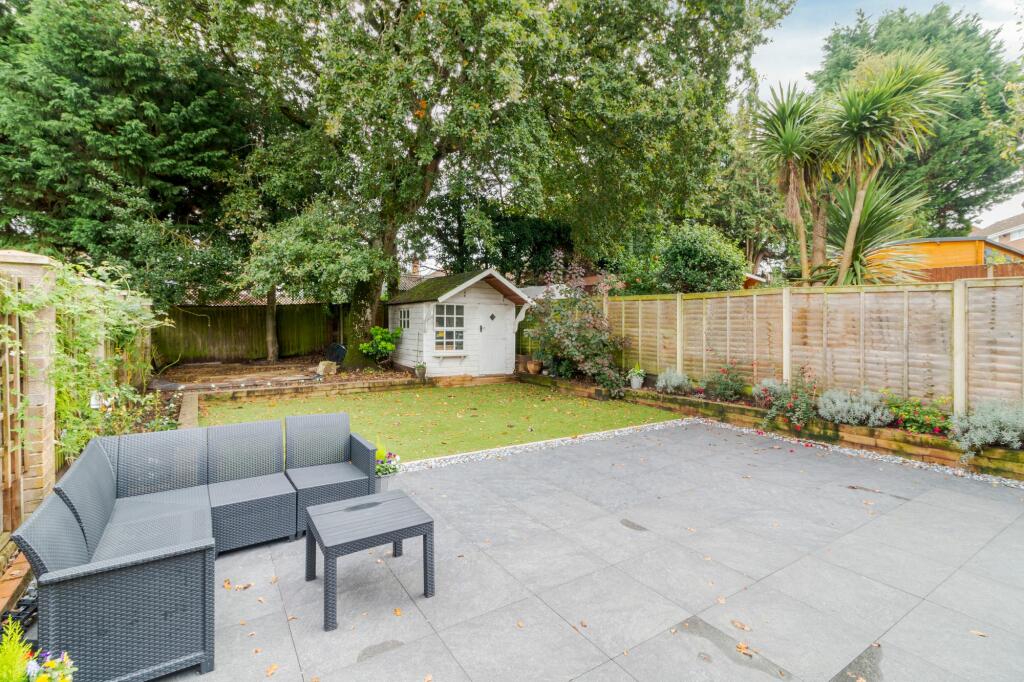Additional property image - Nuthatch Close, Ferndown, BH22