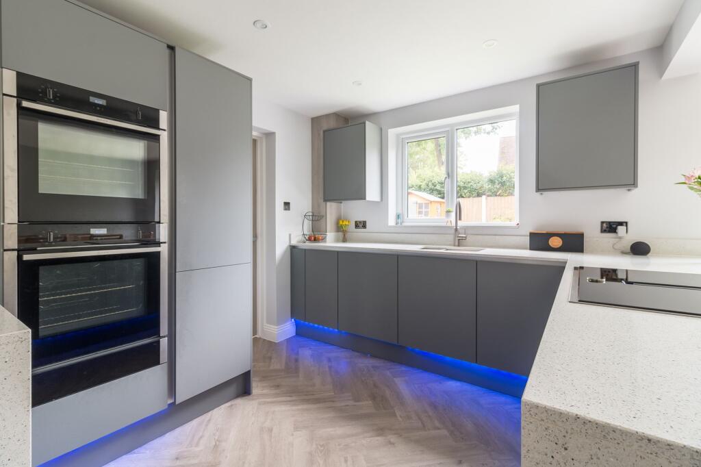 Additional property image - Bickerley Road, Ringwood, Hampshire
