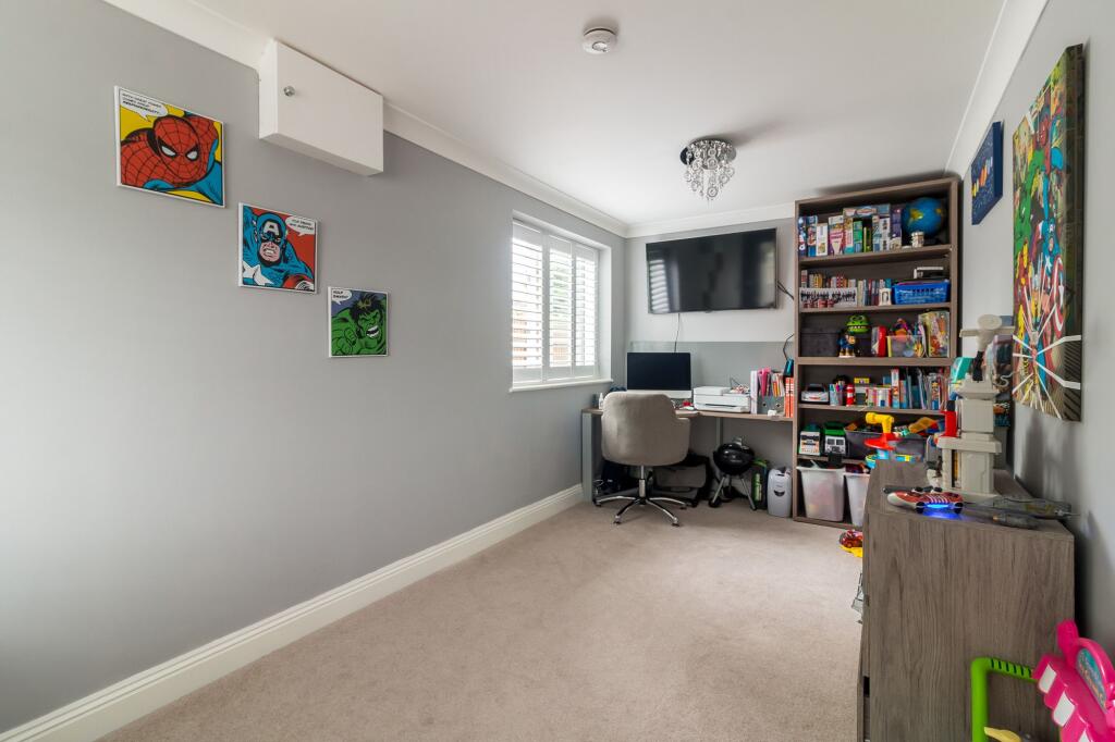 Additional property image - Bickerley Road, Ringwood, Hampshire