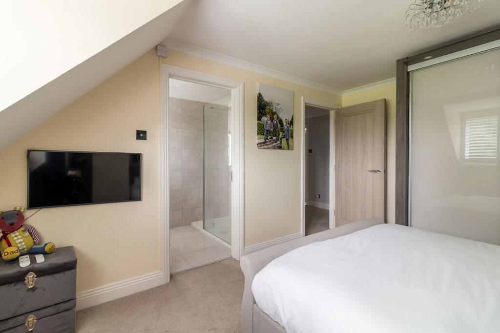 Additional property image - Bickerley Road, Ringwood, Hampshire