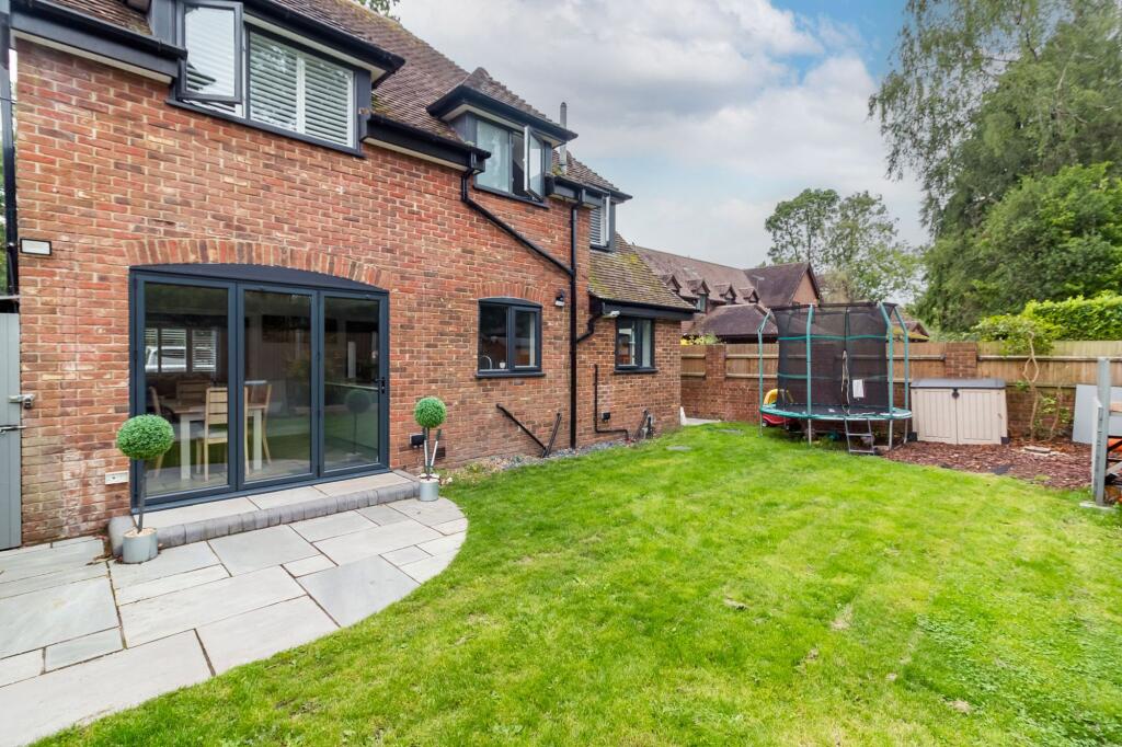 Additional property image - Bickerley Road, Ringwood, Hampshire