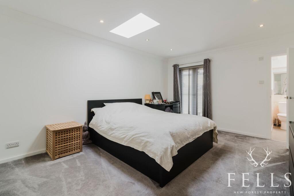 Additional property image - Braeside Road, St. Leonards, BH24