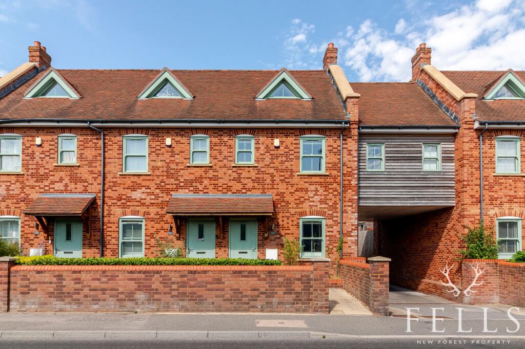 Main image of property: Christchurch Road, Ringwood, BH24