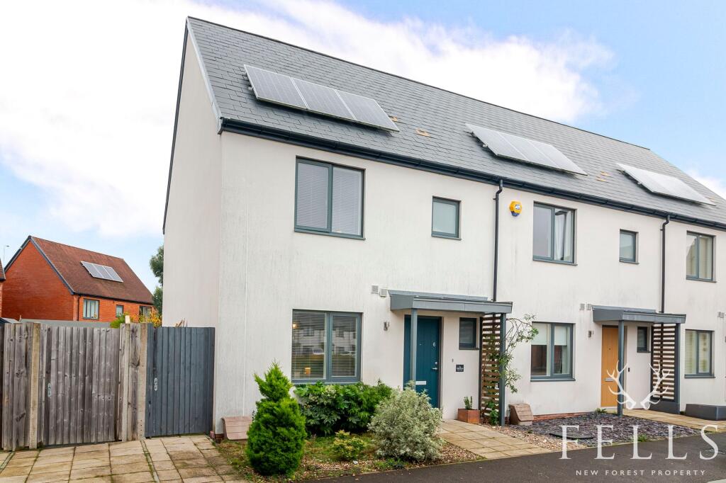 Main image of property: Gold Drive, St. Leonards, BH24