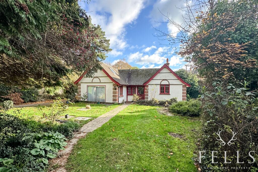 Main image of property: Sandy Down, Boldre, SO41