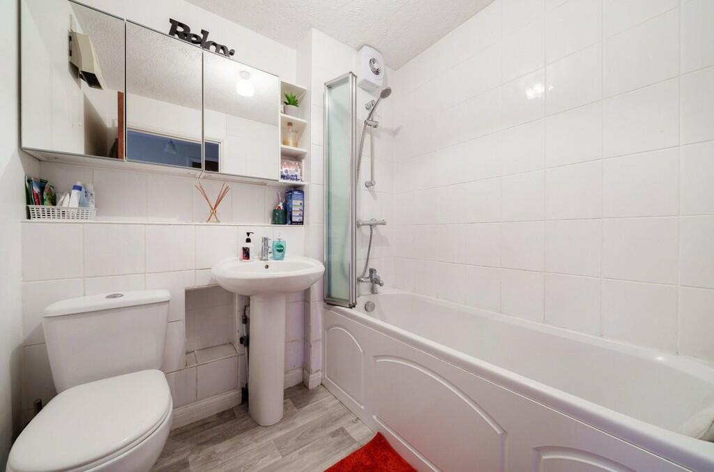 Additional property image - Edison Road, Welling, DA16 3JN