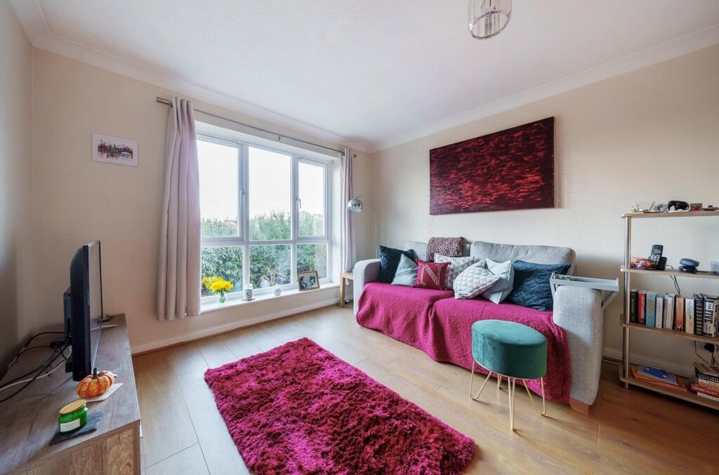 Additional property image - Edison Road, Welling, DA16 3JN