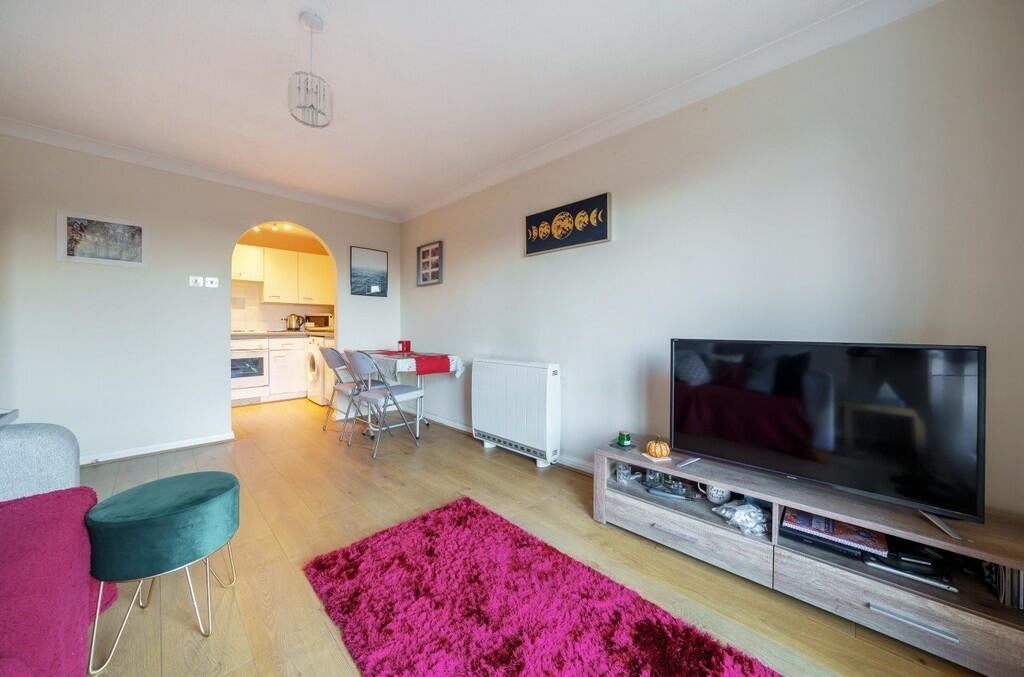 Additional property image - Edison Road, Welling, DA16 3JN