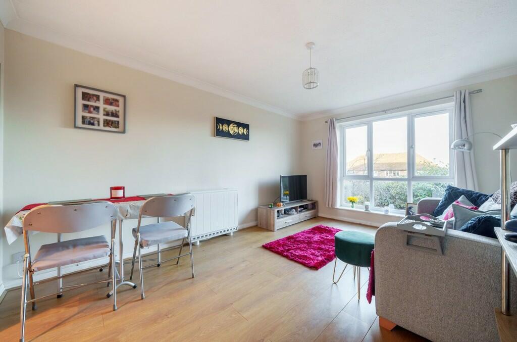 Additional property image - Edison Road, Welling, DA16 3JN