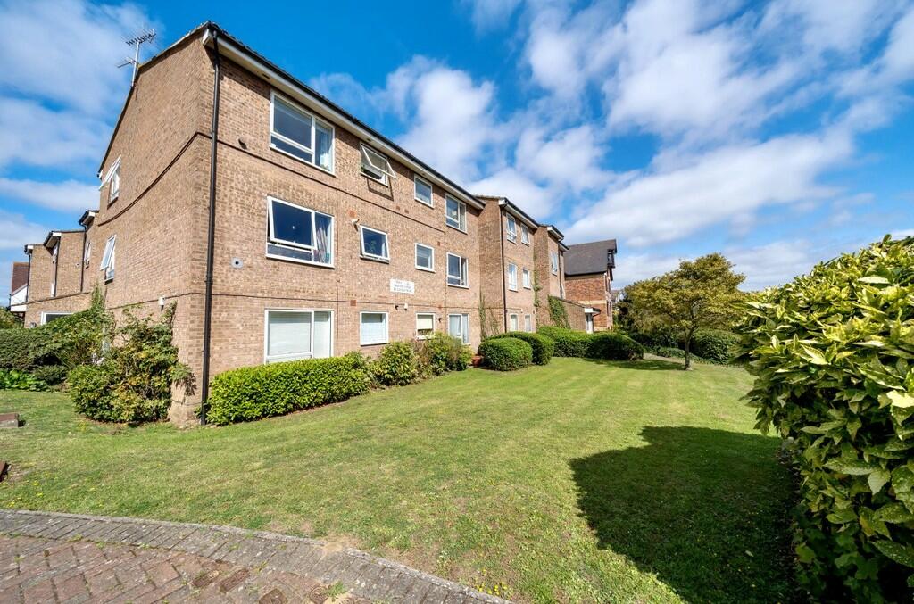 1 bedroom ground floor flat for sale in Carlton Road, Sidcup, DA14 6TU, DA14