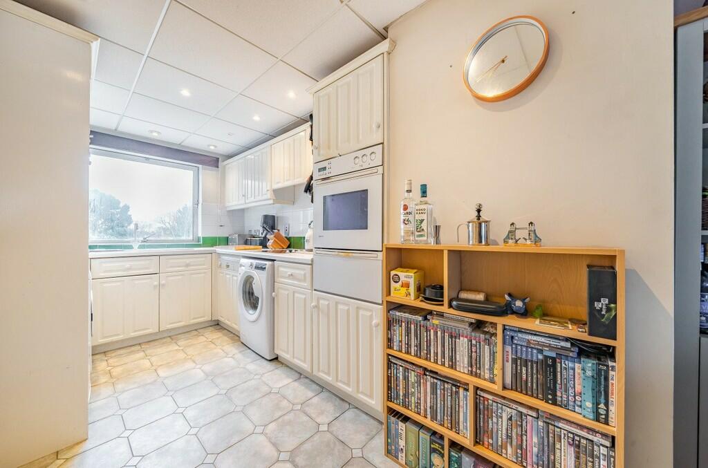 Additional property image - Longlands Road, Sidcup, DA15 7LX