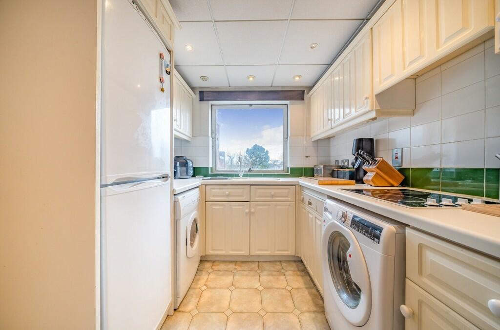 Additional property image - Longlands Road, Sidcup, DA15 7LX