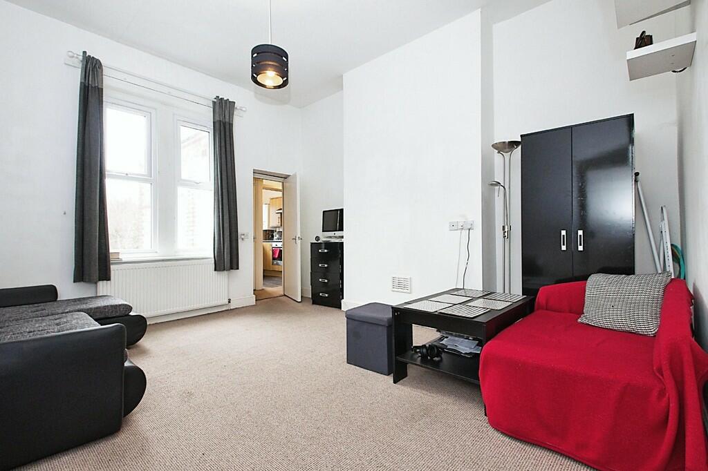 Additional property image - Station Road, Sidcup, DA15 7DY