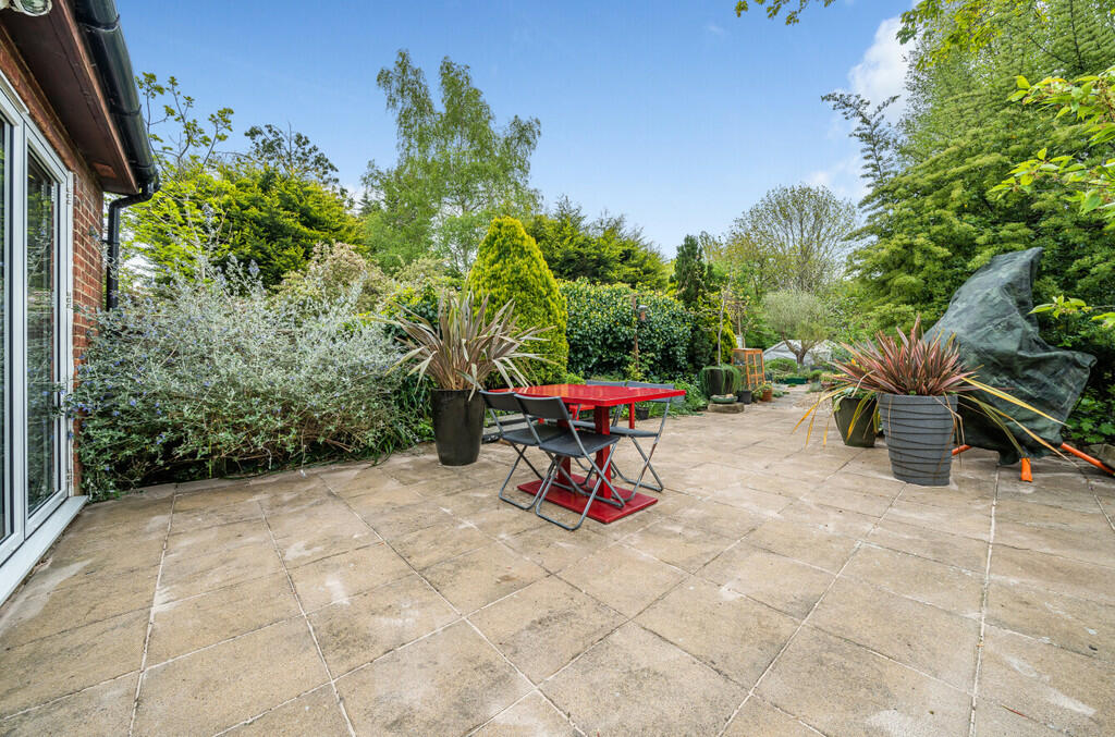 Additional property image - Church Avenue, Sidcup, DA14 6BU