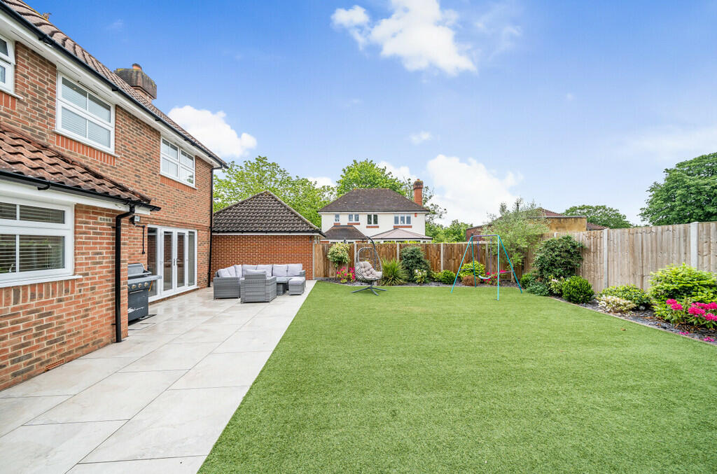 Additional property image - Marrabon Close, Sidcup, DA15 9EF
