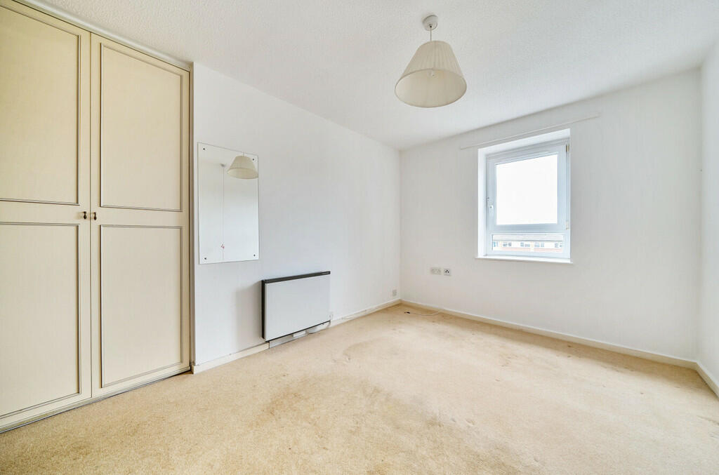 Additional property image - Sidcup Hill, Sidcup, DA14 6HG