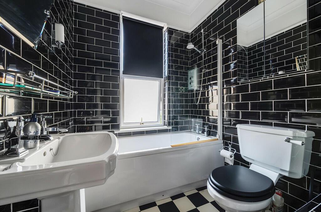 Additional property image - Lansdown Road, Sidcup, DA14 4EG
