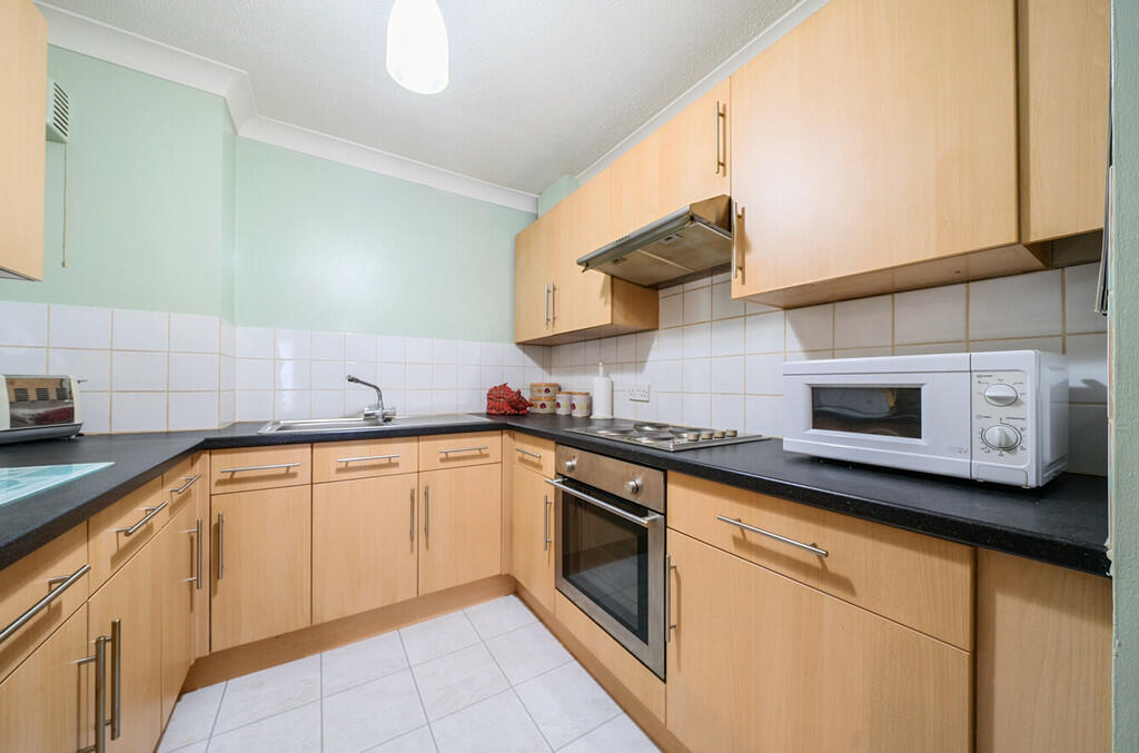 Additional property image - Station Road, Sidcup, DA15 7JU