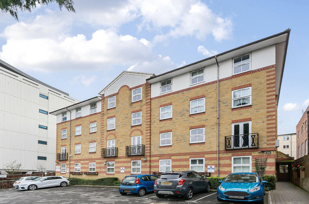Additional property image - Station Road, Sidcup, DA15 7JU