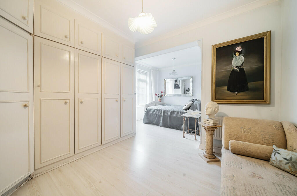 Additional property image - Oakley Park, Bexley, DA5 3EG