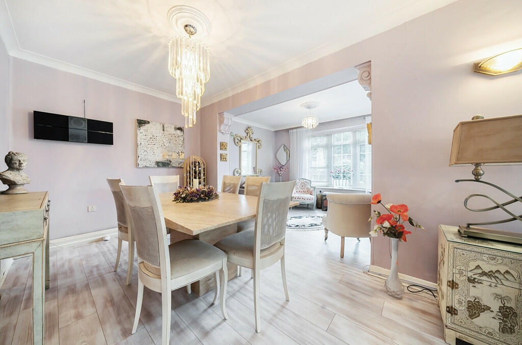 Additional property image - Oakley Park, Bexley, DA5 3EG