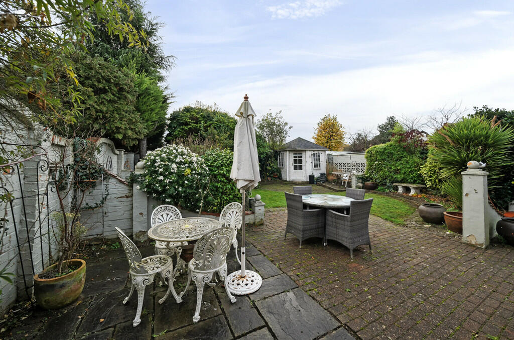 Additional property image - Oakley Park, Bexley, DA5 3EG