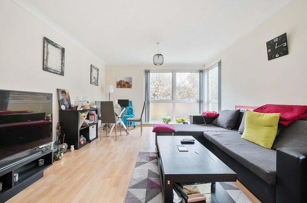 Additional property image - Chislehurst Road, Sidcup, DA14 6BN