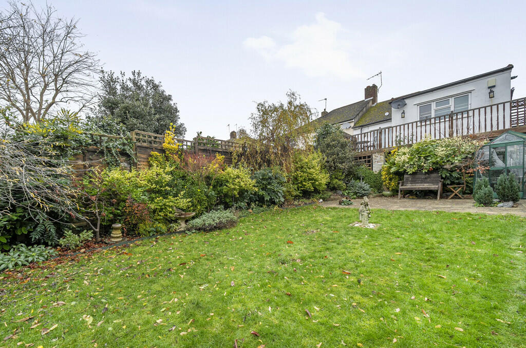 Additional property image - Longmead Drive, Sidcup, DA14 4NZ