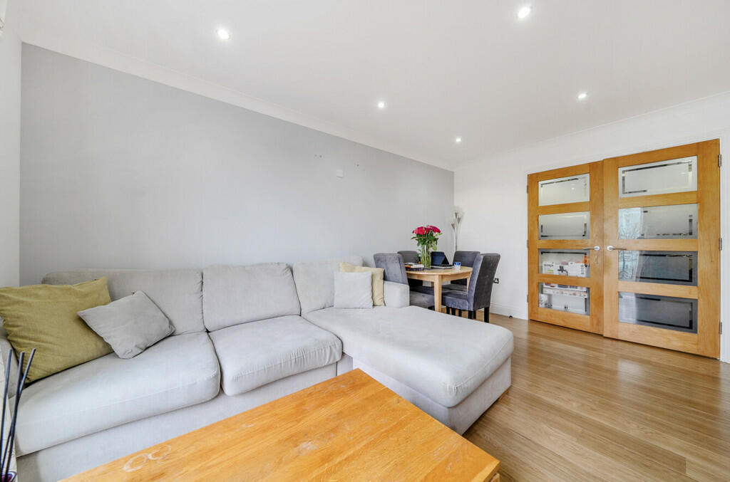 Additional property image - Maylands Drive, Sidcup, DA14 4BF