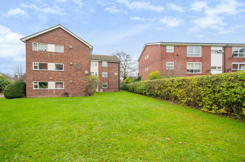 Additional property image - Hurst Road, Sidcup, DA15 9AB