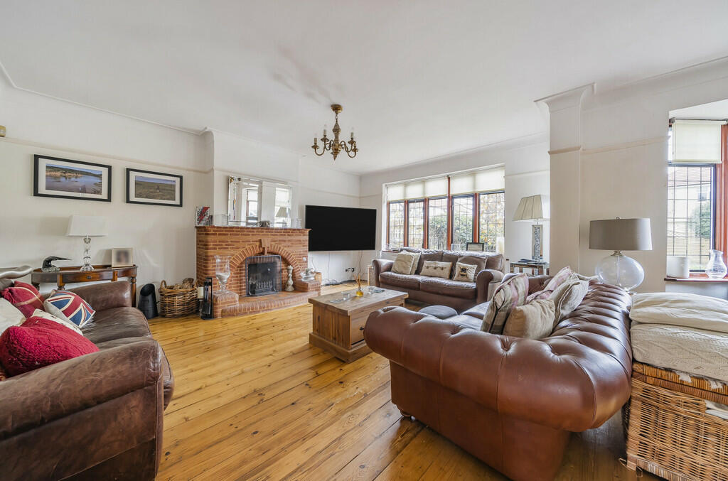 Additional property image - Melville Road, Sidcup, DA14 4LX