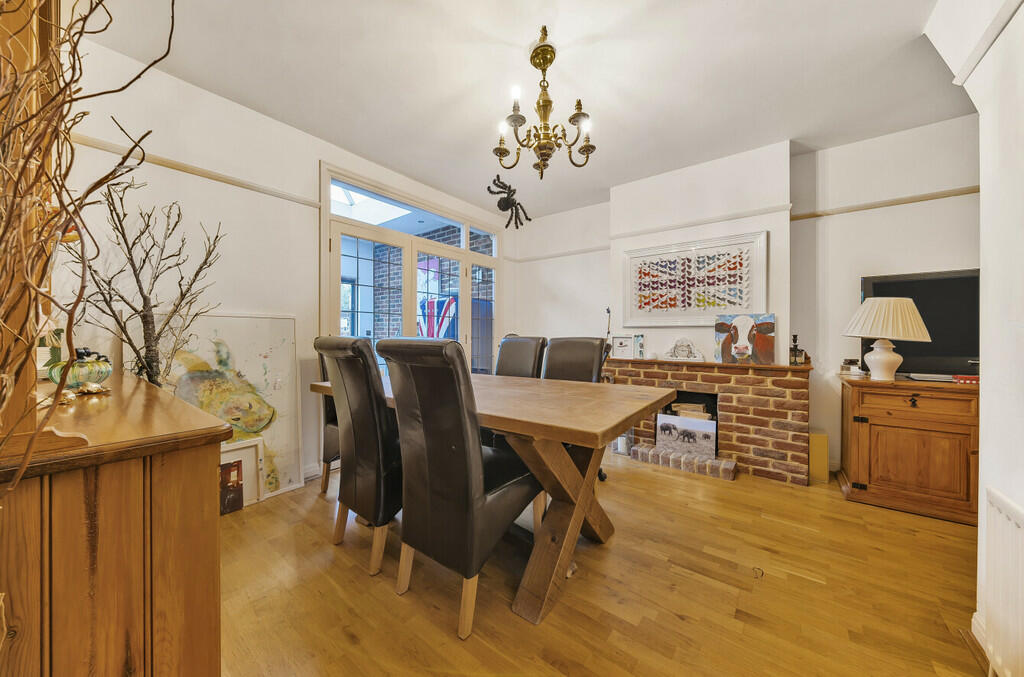 Additional property image - Melville Road, Sidcup, DA14 4LX