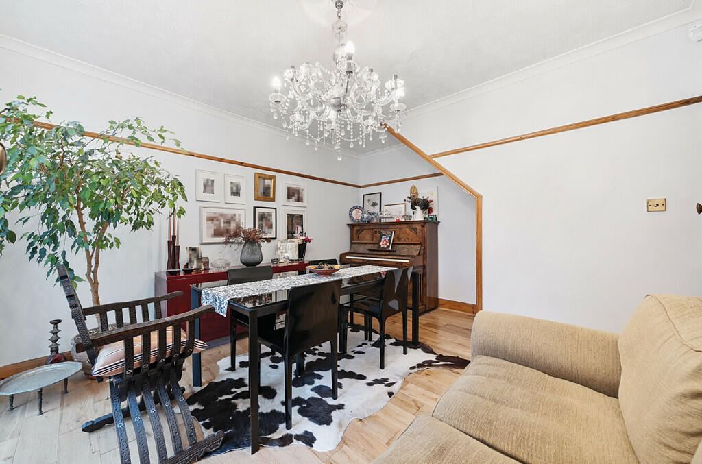 Additional property image - Collindale Avenue, Sidcup, DA15 9DN