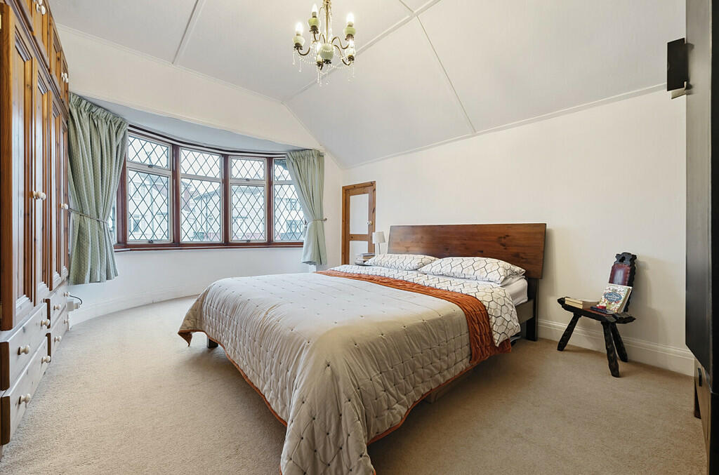 Additional property image - Collindale Avenue, Sidcup, DA15 9DN
