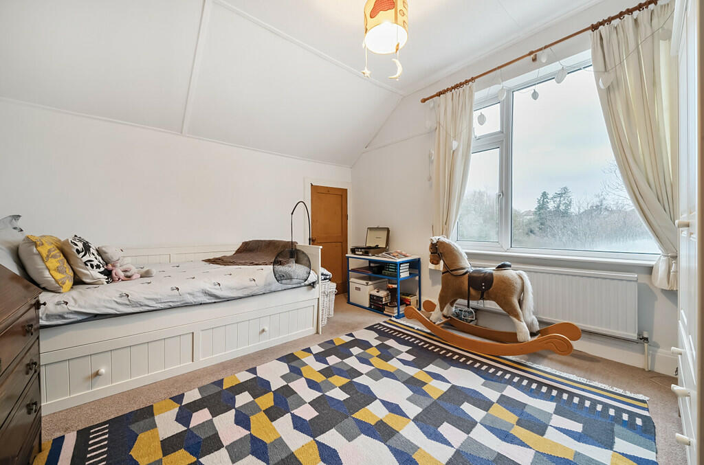 Additional property image - Collindale Avenue, Sidcup, DA15 9DN