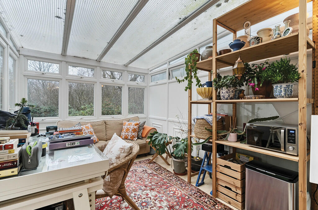 Additional property image - Collindale Avenue, Sidcup, DA15 9DN