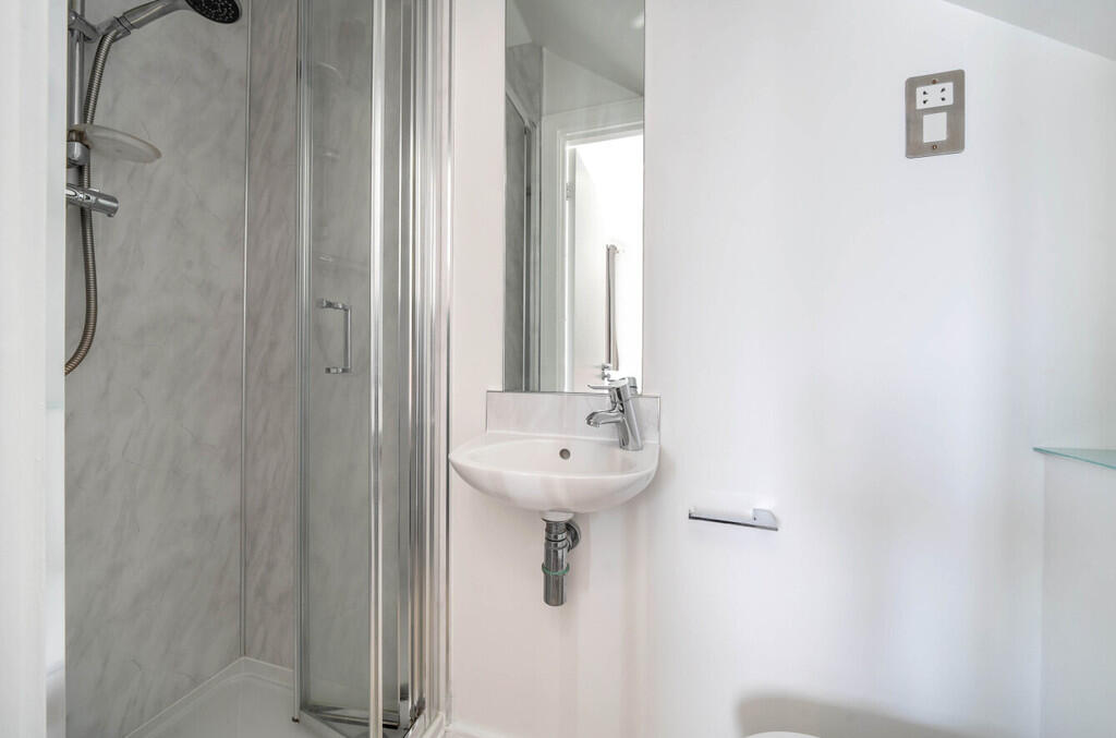 Additional property image - Halfway Street, Sidcup, DA15 8DQ