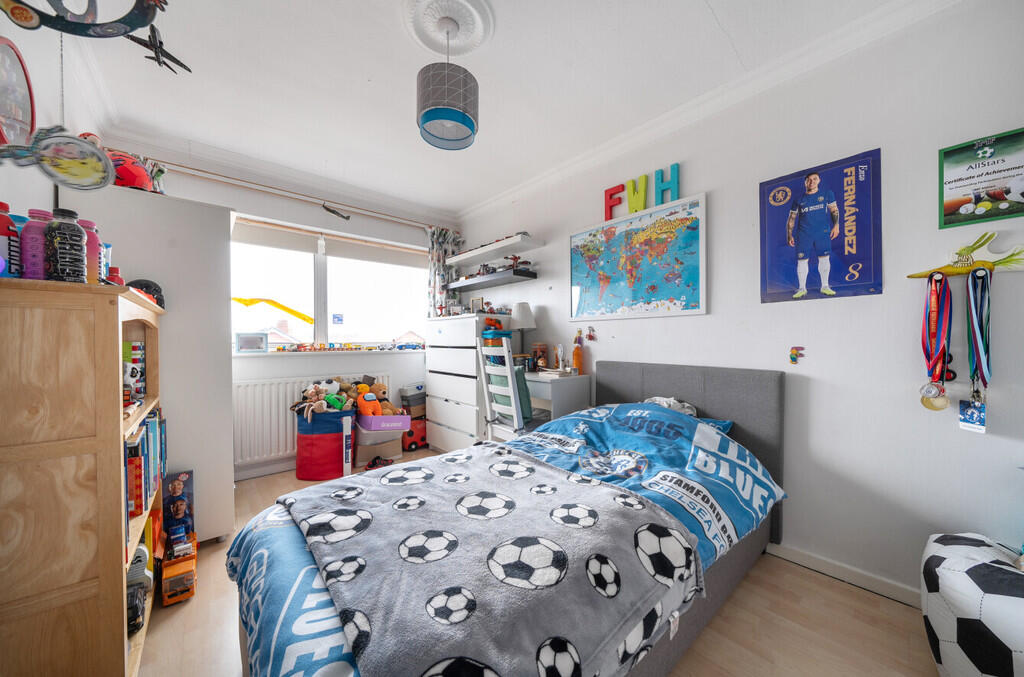 Additional property image - Maiden Erlegh Avenue, Bexley, DA5 3PD