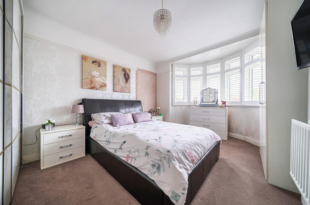 Additional property image - Old Farm Avenue, Sidcup, DA15 8AD