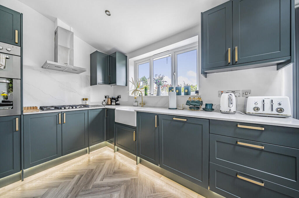 Additional property image - Cathcart Drive, Orpington, BR6 8BU