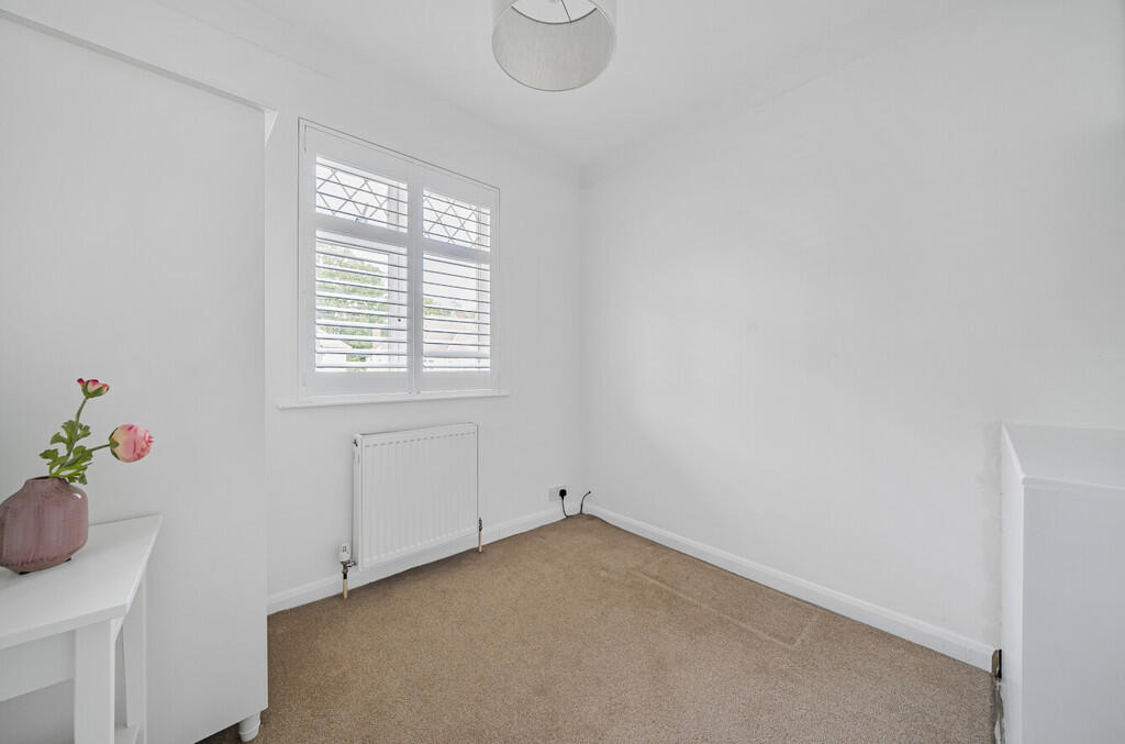 Additional property image - Cathcart Drive, Orpington, BR6 8BU
