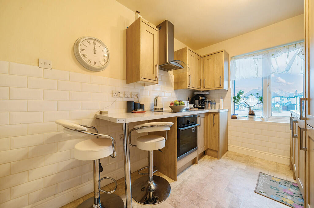 Additional property image - Woodside Lane, Bexley, Kent, DA5 1EY