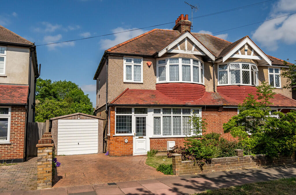 Main image of property: Craybrooke Road, Sidcup, DA14 4HL